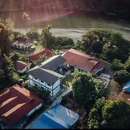 Tebing Guest House Taman Negara Malaysia קואלה טהאן מראה חיצוני תמונה