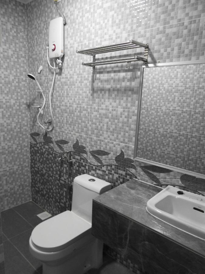 Tebing Guest House Taman Negara Malaysia קואלה טהאן מראה חיצוני תמונה