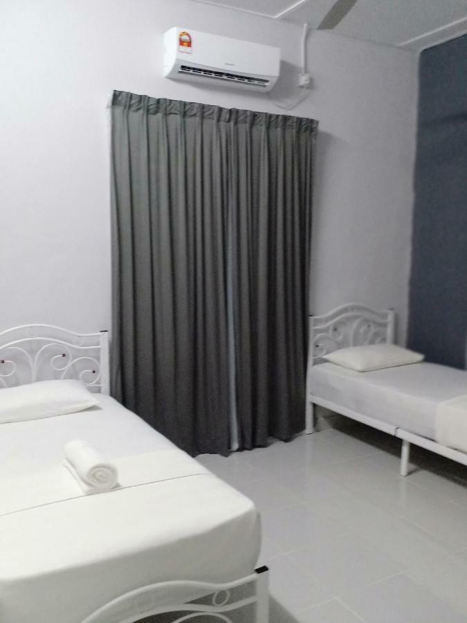Tebing Guest House Taman Negara Malaysia קואלה טהאן מראה חיצוני תמונה