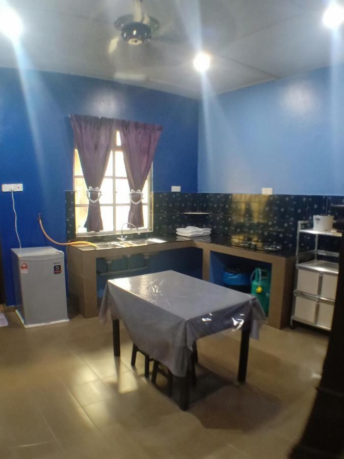 Tebing Guest House Taman Negara Malaysia קואלה טהאן מראה חיצוני תמונה