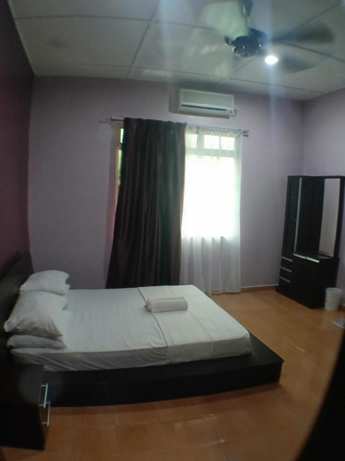 Tebing Guest House Taman Negara Malaysia קואלה טהאן מראה חיצוני תמונה