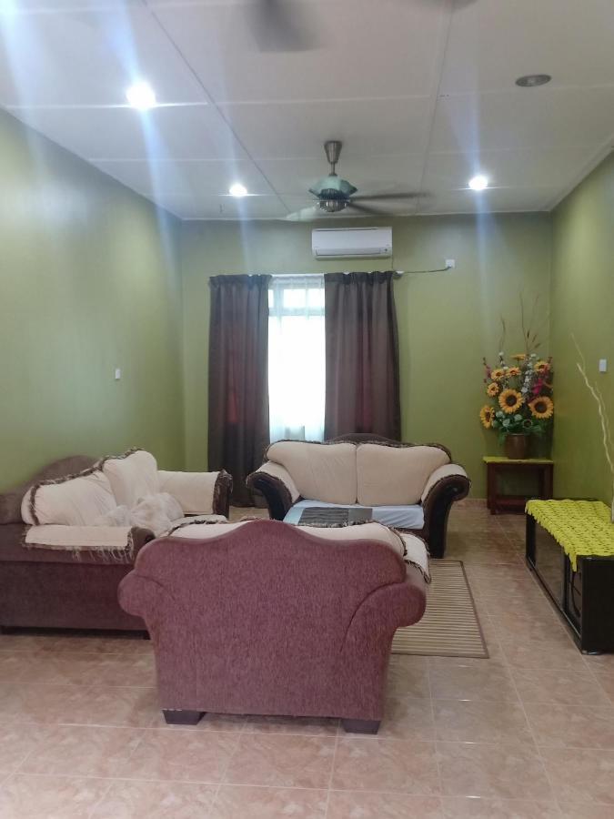 Tebing Guest House Taman Negara Malaysia קואלה טהאן מראה חיצוני תמונה